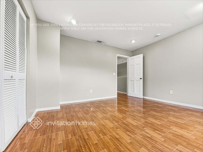 Building Photo - 11585 Gorham Dr