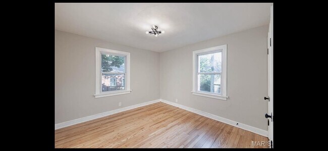 Building Photo - 3709 Eminence Blvd