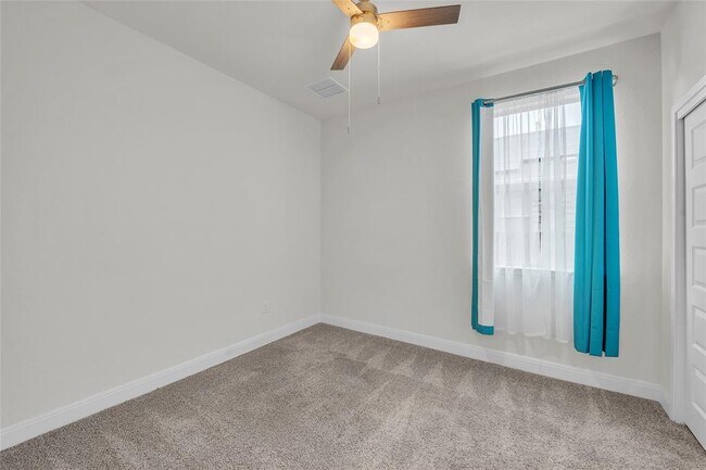 Building Photo - 17925 Curio Dr