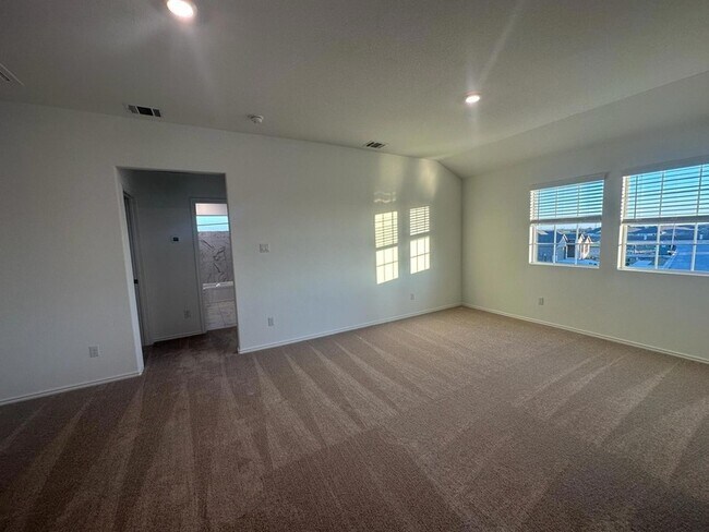 Building Photo - 1018 Ascari Ct