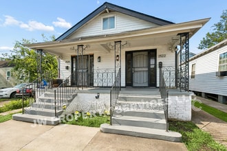 Building Photo - 2522-24 N. Tonti St.