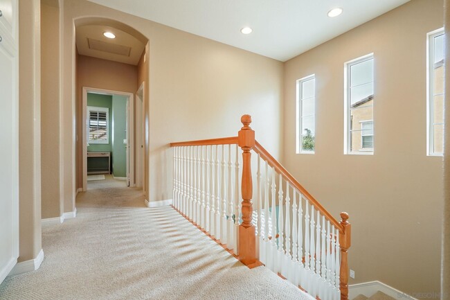Building Photo - 43 Topanga