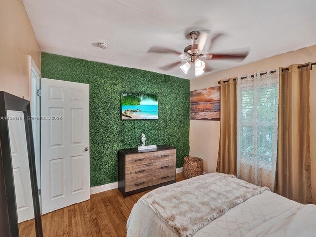 Building Photo - 615 SW 4th Ave