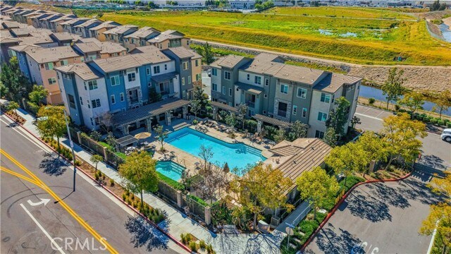 Building Photo - 609 Savi Dr
