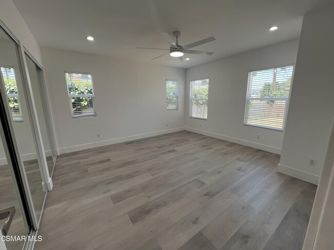 Building Photo - 4934 Enfield Ave