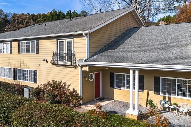 Building Photo - 1468 Briarwood Rd NE