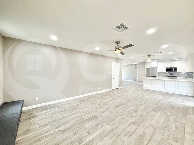 Building Photo - 1701 E Camino del Santo
