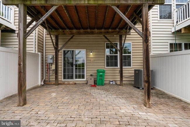 Building Photo - 8311 Gibbs Way