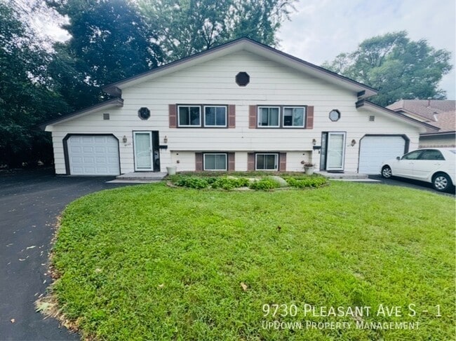 Primary Photo - 9730 Pleasant Ave S