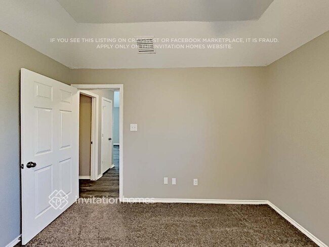 Building Photo - 614 Snapdragon Trail