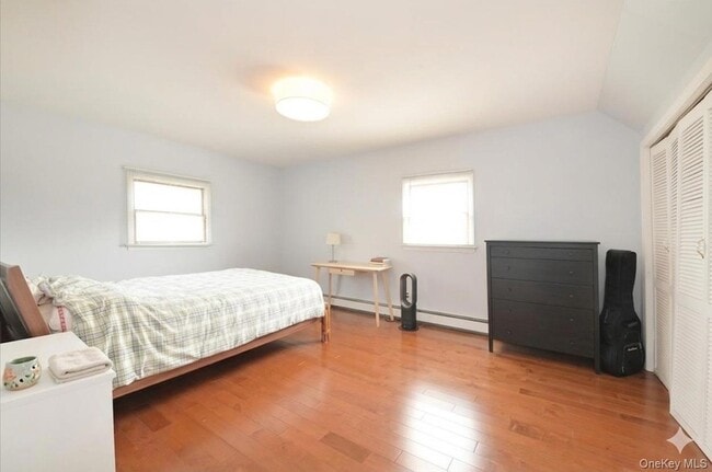 Building Photo - 43 Flagstone Ln