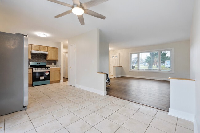 Building Photo - 198 Shadywood Ln