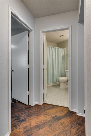 Building Photo - 6713 Windwillow Dr