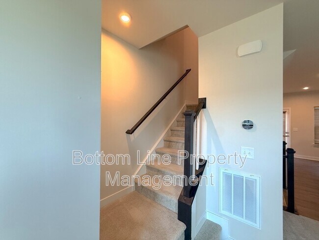 Building Photo - 1612 Aspire St