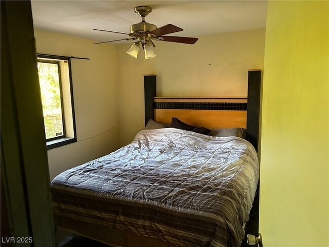 Building Photo - 3167 El Cedro Cir