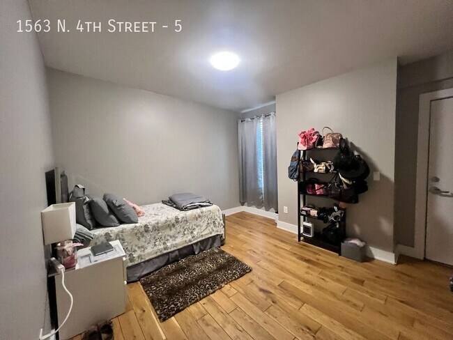 Building Photo - 1563 N 4th St