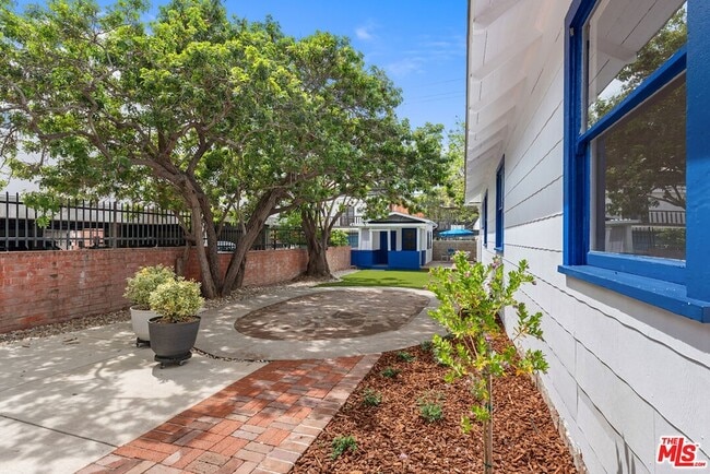 Building Photo - 2650 2nd St