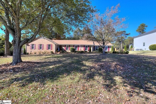 Building Photo - 104 Middle Brook Rd