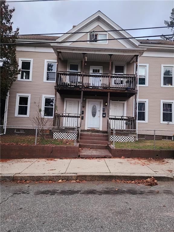 Building Photo - 110 Willow St