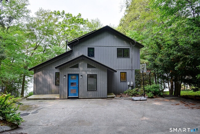 Building Photo - 96 Indian Spring Rd