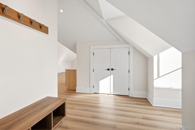 Building Photo - 34 Clinton Ave