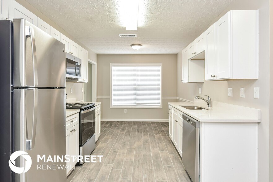 Building Photo - 40 Dearing Woods Ln