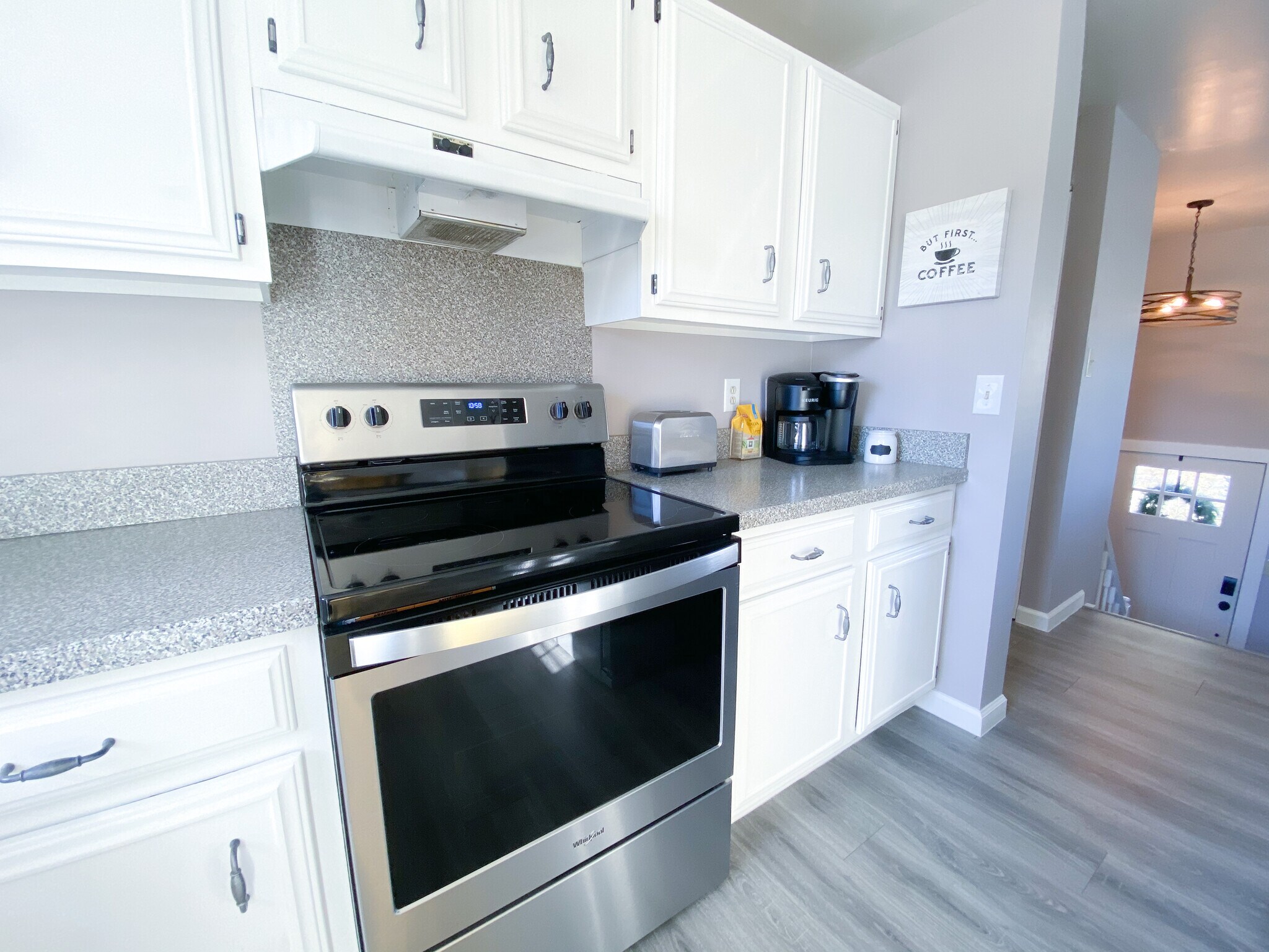 New appliances - 11423 Five Cedars Rd