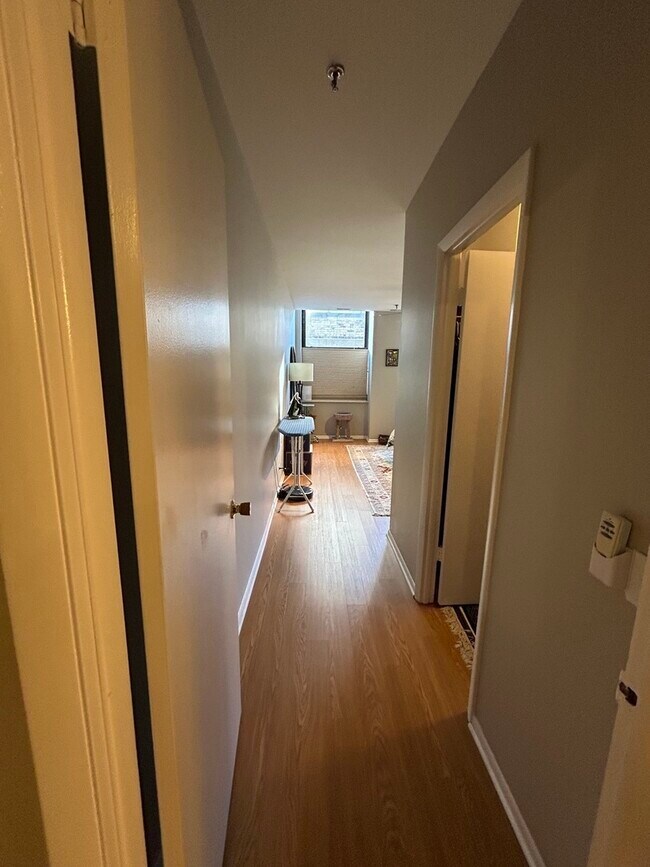 Building Photo - 780 S Federal St