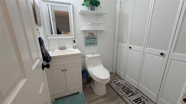 Building Photo - 250 Mill Creek Pl