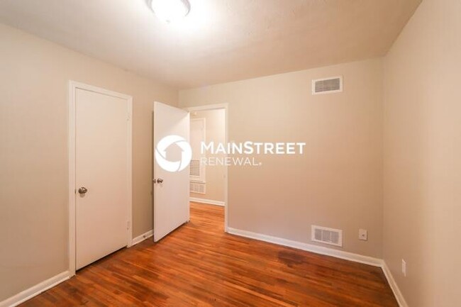 Building Photo - 1756 Dorrie Ln