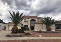 Building Photo - 617 Phil Hansen Dr