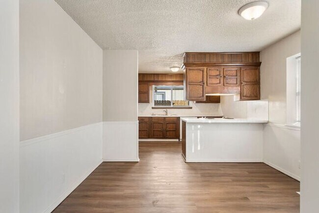 Building Photo - 2823 S 138th E Ave