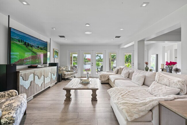 Building Photo - 6204 Celadon Cir