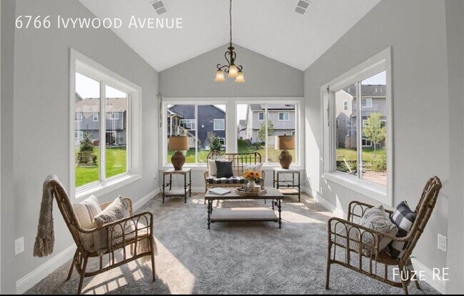 Building Photo - 6766 Ivywood Ave