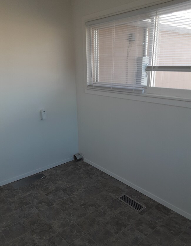 Building Photo - LLMK FARMS, LLC