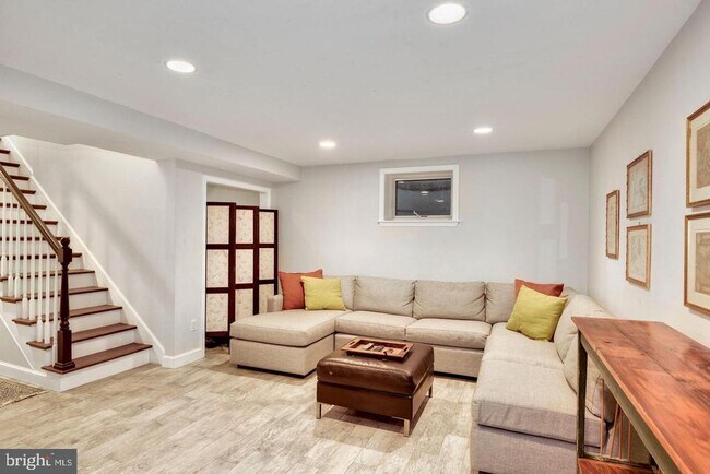Building Photo - 4708 Yuma St NW