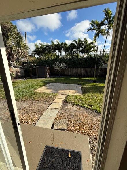 Building Photo - 1608 SW 13th St