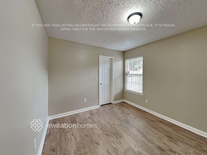 Building Photo - 7856 Collins Ridge Blvd