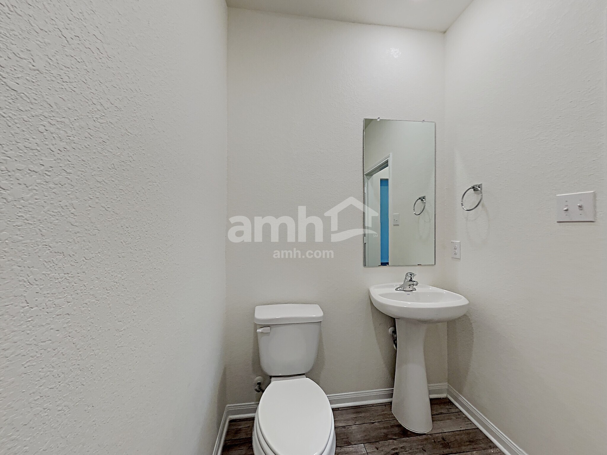 Building Photo - 1126 Treeta Trail