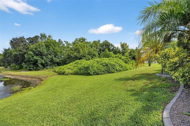 Building Photo - 12414 Cedarfield Dr