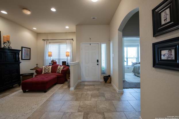 Building Photo - 5633 Briar Fld