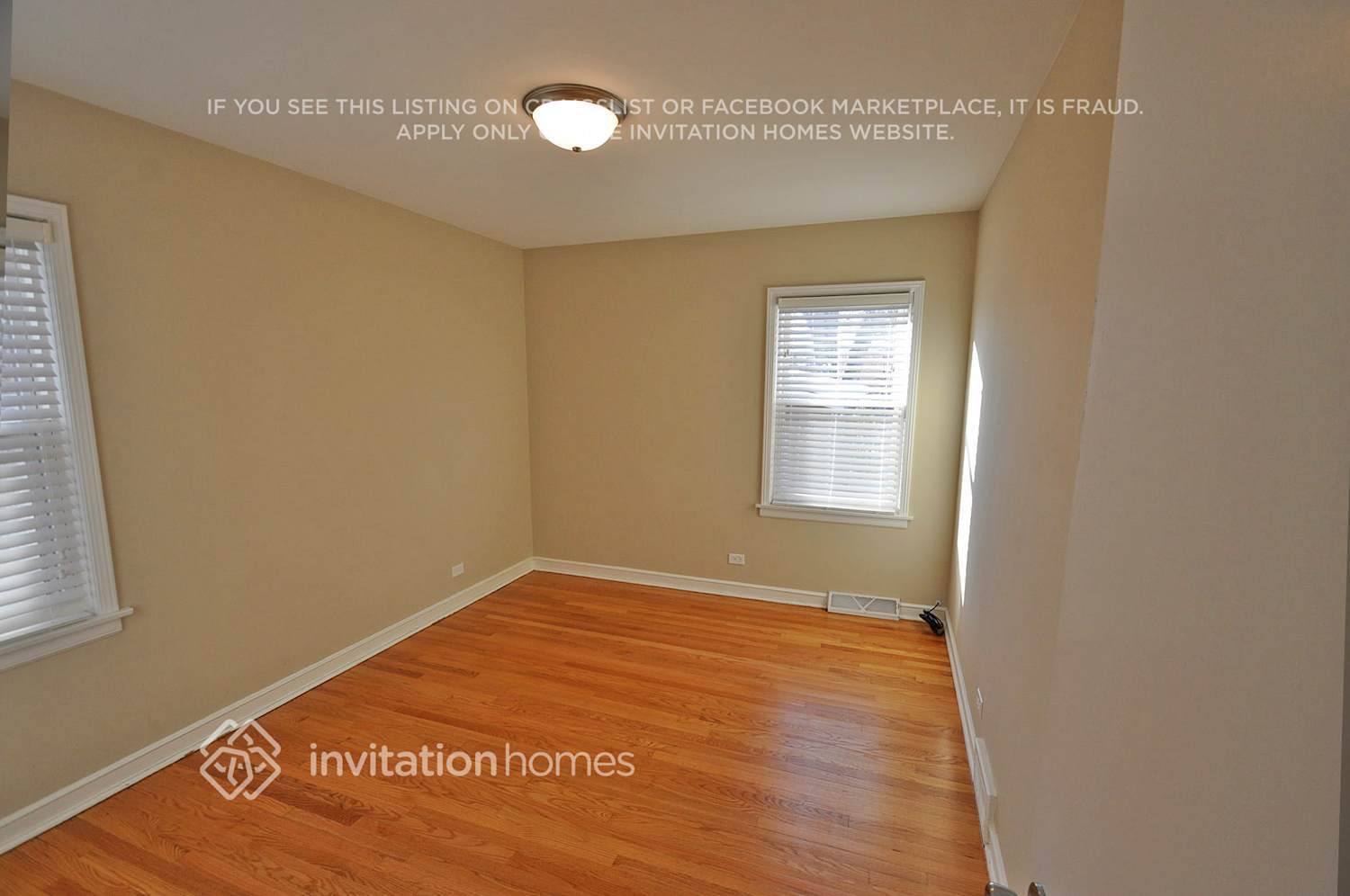 Building Photo - 9720 S Kostner Ave