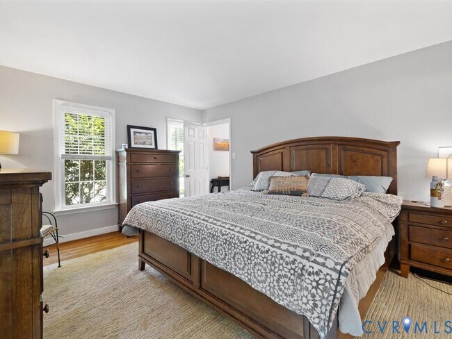 Building Photo - 9611 Woodstream Dr