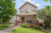 Building Photo - 1017 Poplar St