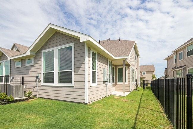 Building Photo - 21254 Black Gap Wildlife Dr