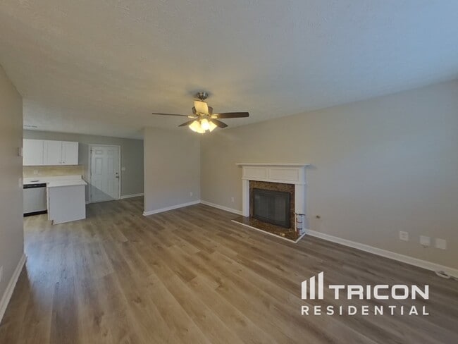 Building Photo - 4056 Northwind Dr