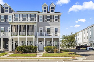 Building Photo - 9573 21st Bay St