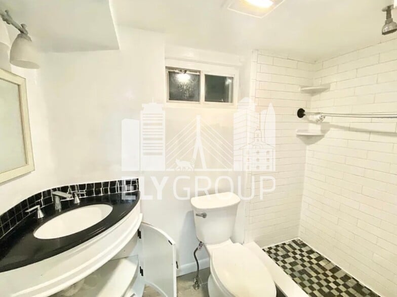 Bathroom 2 - 96 Amherst Ave