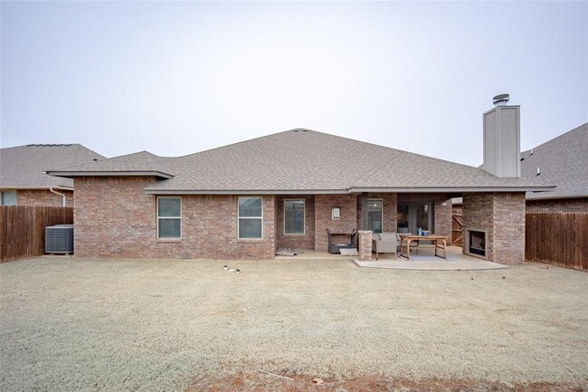 Building Photo - 18644 Groveton Blvd