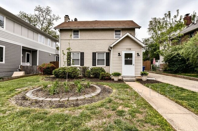Building Photo - 1128 N Kentucky St